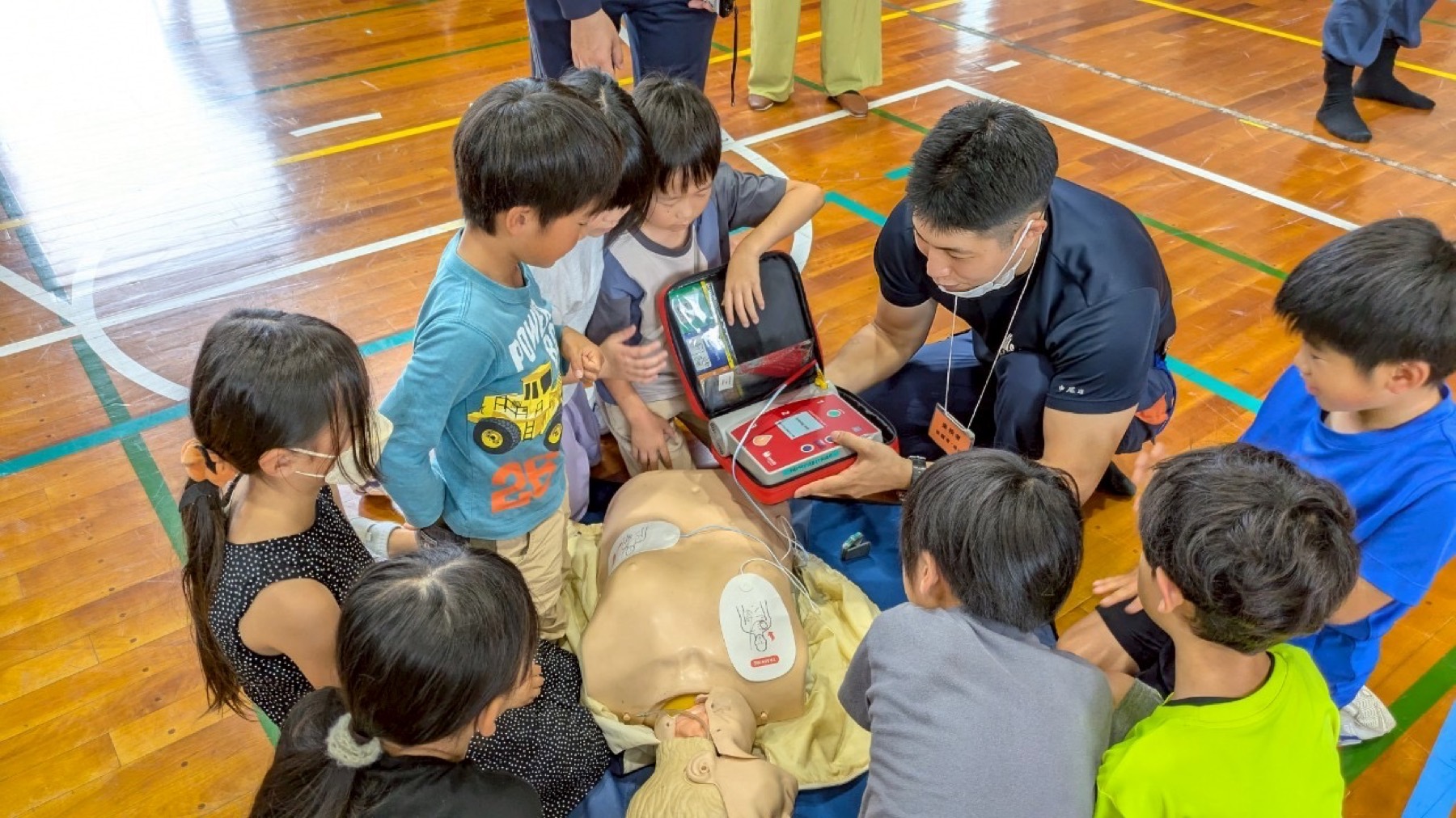 防災フェスで、体験しながら学ぶ人たち